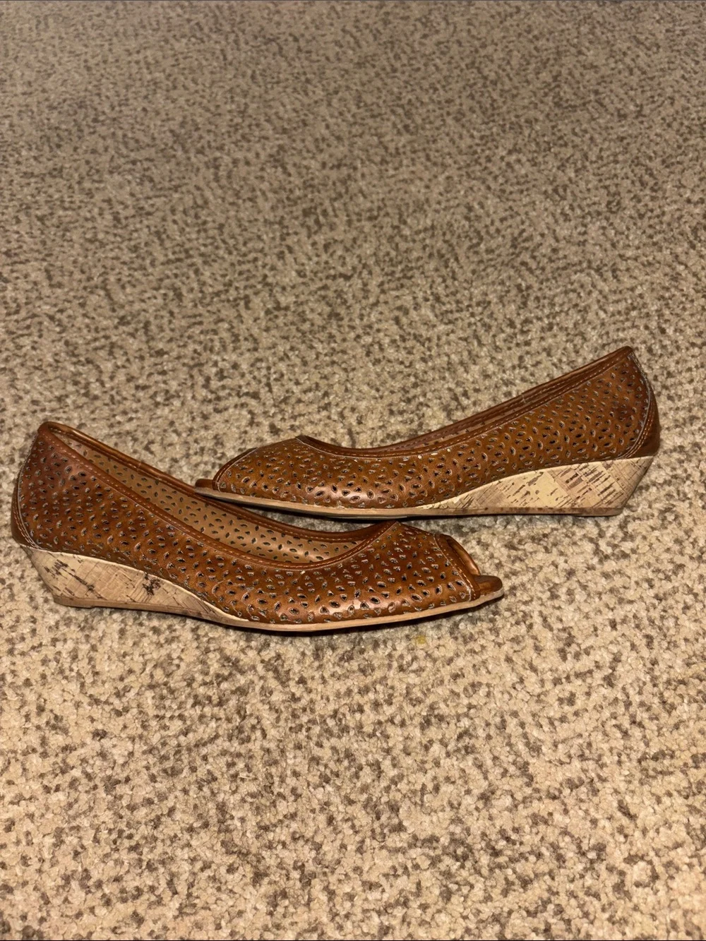 dexflex comfort Brown Peep-Toe Laser-Cut Wedges